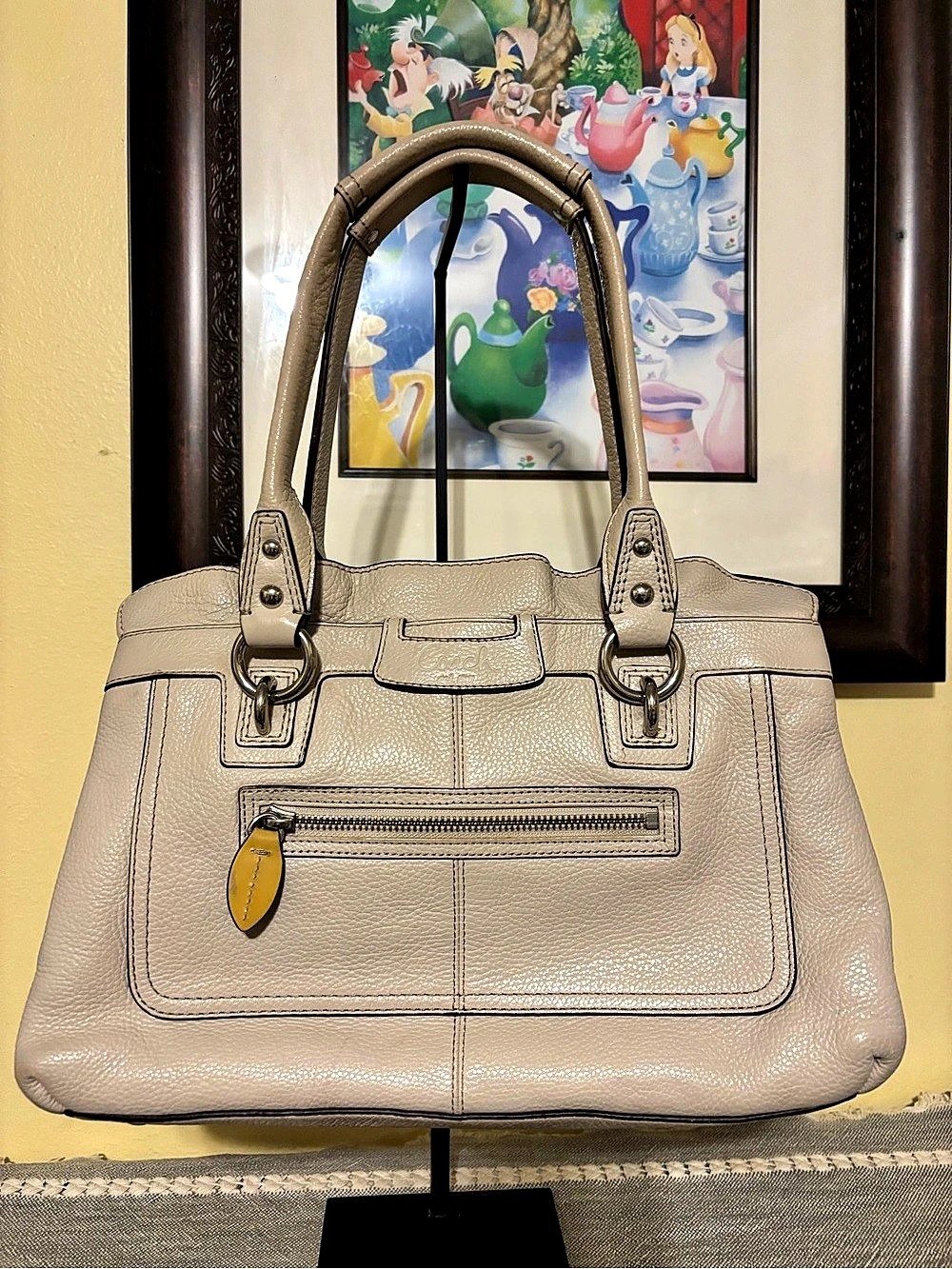 Coach Leather Shoulder Bag in Beige